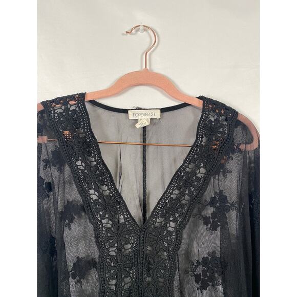 Forever 21 Women Black Mesh Embroidered Batwing Cover up Top Vneck Size S - Picture 6 of 8